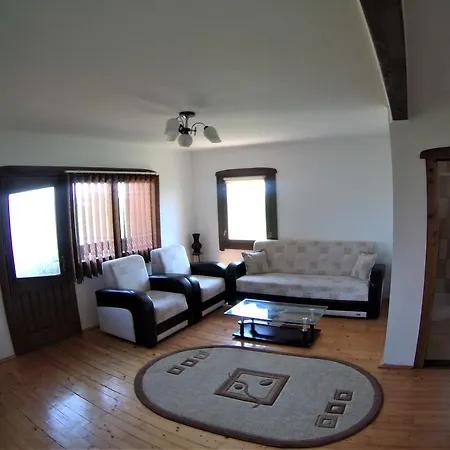 Pensiunea Mac Maison d'hôtes 3*